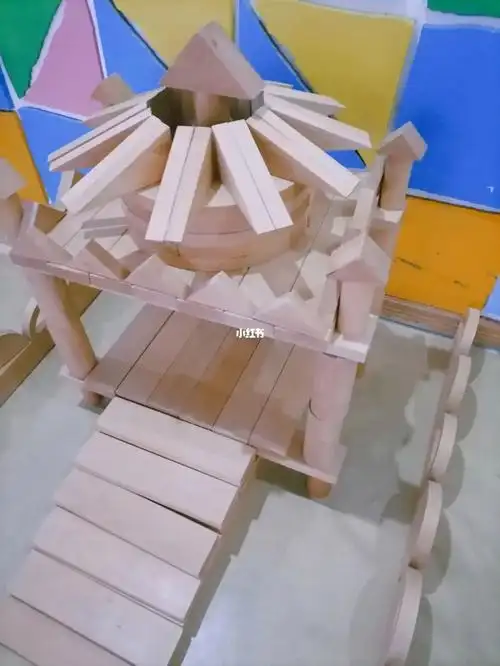 幼儿园大班建构作品