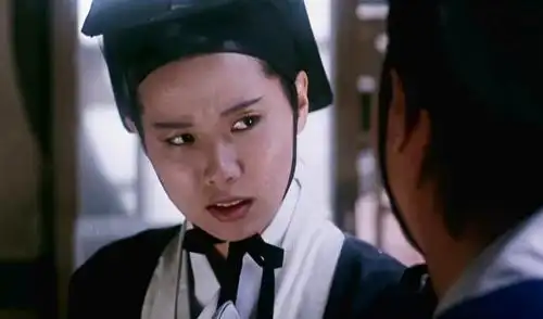 两版岳灵珊一个美得没话说一个演技没话说,你喜欢哪个版本?_叶童