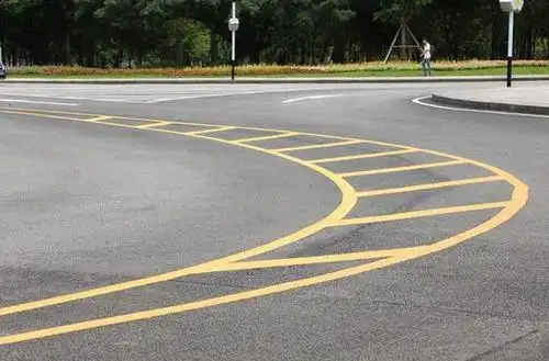 史上最全的路面标志线 看完你就是老司机