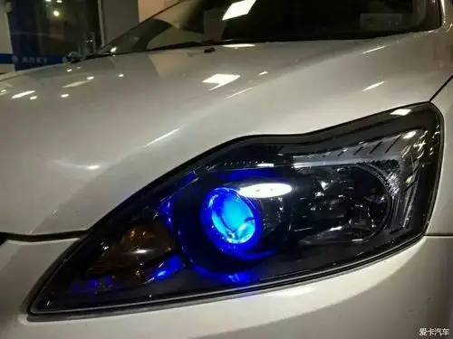 【图】经典福克斯加蓝色恶魔眼天使眼效果图_6_福克斯论坛_爱卡汽车