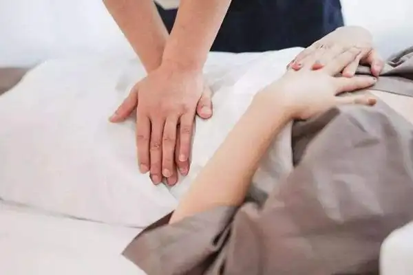 取卵一周内不要做腹部按摩引起出血宫缩等危害要重视