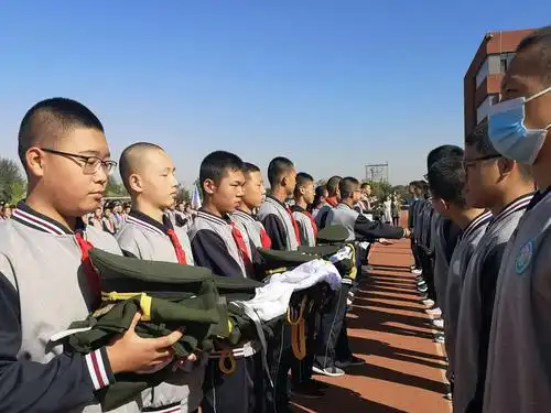 传承|银川市中关村中学纪念九一八事变活动暨国旗护卫队交接仪式