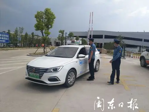 助力"创城" 东侨专项整治动车站区域出租车-宁德市侨联