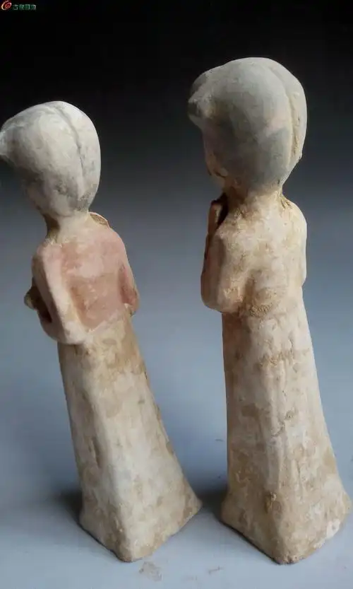 一对宋侍女陶俑