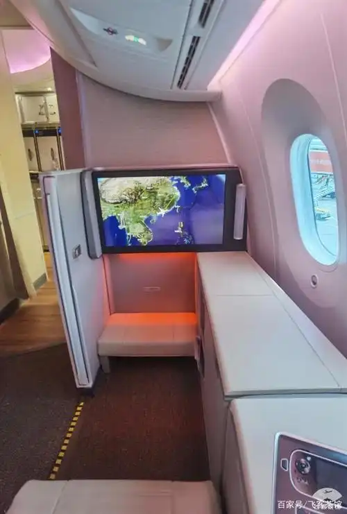 东航沪深线商务舱!b787超经真良心,比小飞机大板凳还舒服