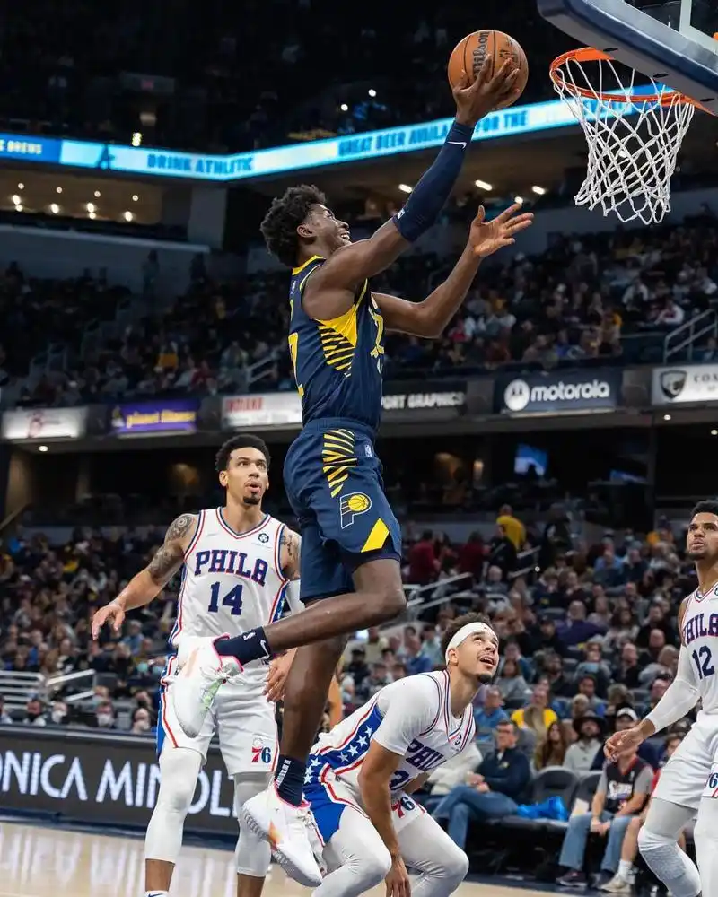 还是没能看到勒韦尔 特纳 沃伦 小萨 布罗格登打球呀#步行者 - 抖音