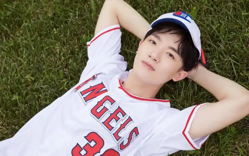 【李明德】全纪录||《人不彪悍枉少年》聊天室互动【采访】【翻牌】