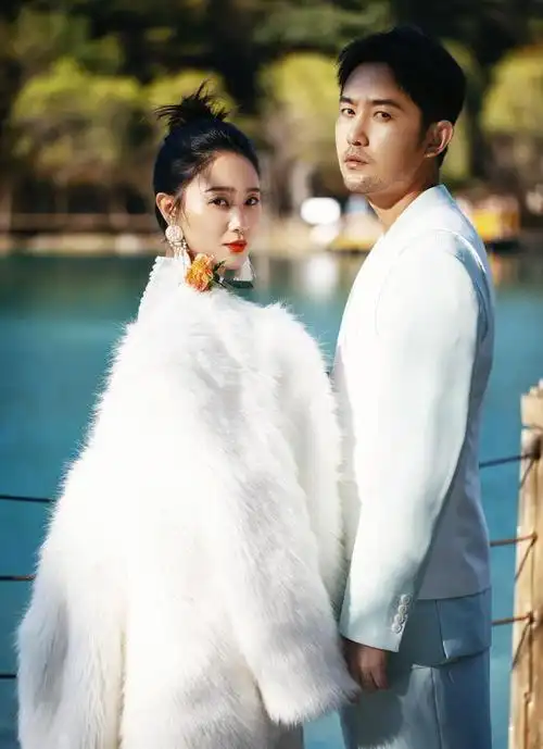 演员侯梦莎:因演"军花"走红,低调嫁同行老公,如今现状咋样?