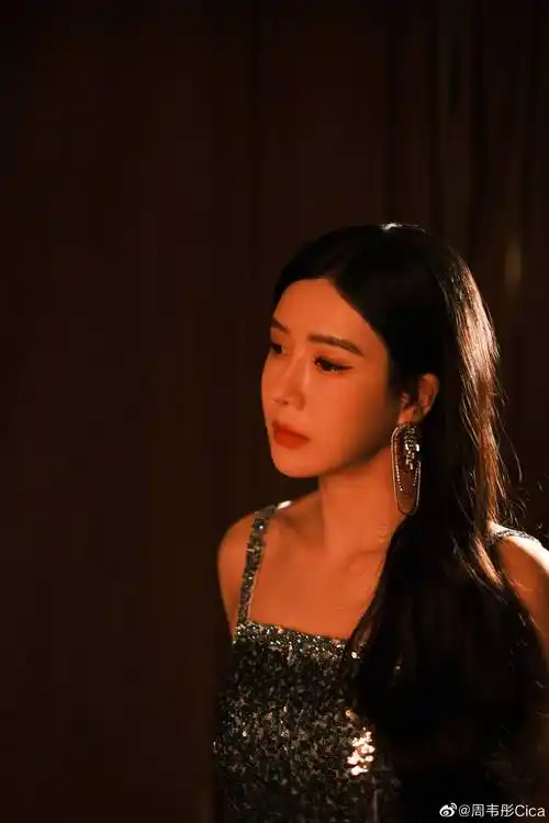 周韦彤性感生活写真