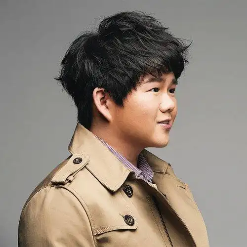 幸福的旁观者林育群