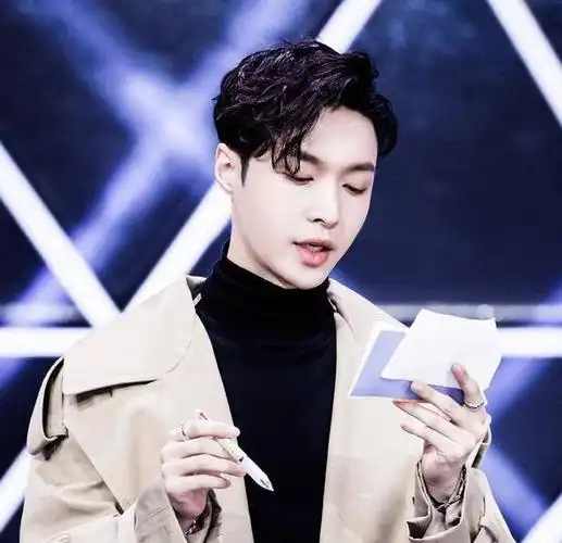 他懂得如何调动团队的力量,激发每个人的潜能,让整个