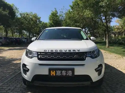 【威海】2016年1月 路虎 发现神行 2.0t se汽油版 白色 手自一体