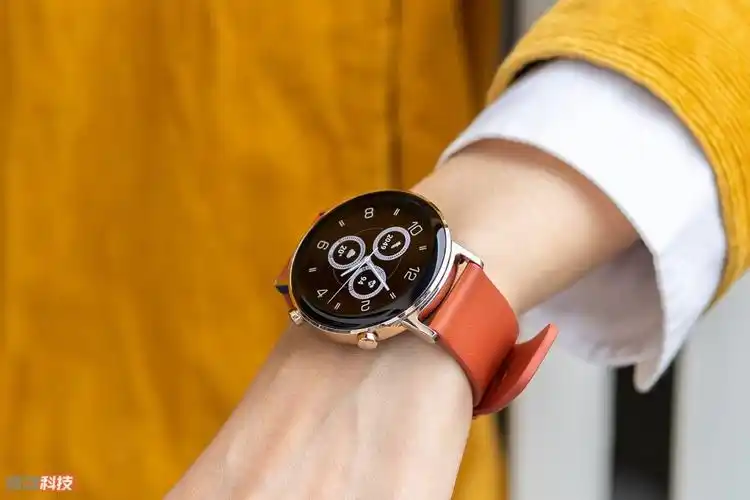 华为watch gt2 42mm新色图赏,时尚百搭的腕上潮品__财经头条