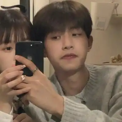 祁宋ins真人恩爱情头一对两张dt归反