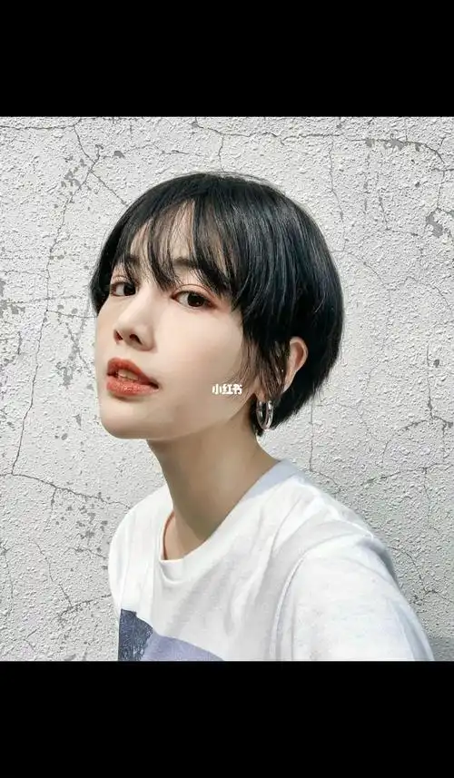 2021最短发09韩系短发清爽自然不用打理