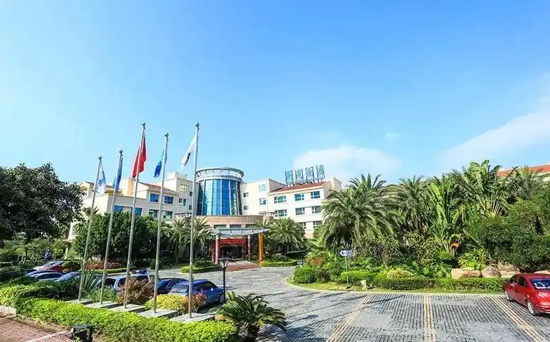 祝贺漳州港华商酒店获评福建省劳模疗休养基地