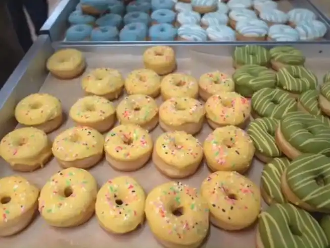 带来快乐的甜甜圈 !