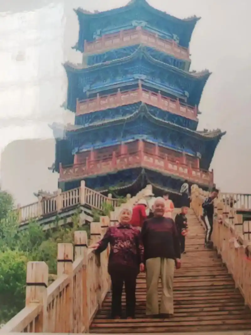 游青海之11,走进湟源北极山7215#去年夏西宁探亲,女儿们自 - 抖