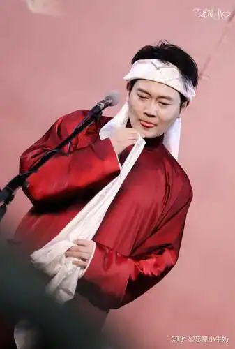 孟鹤堂有哪些令人心动的照片?