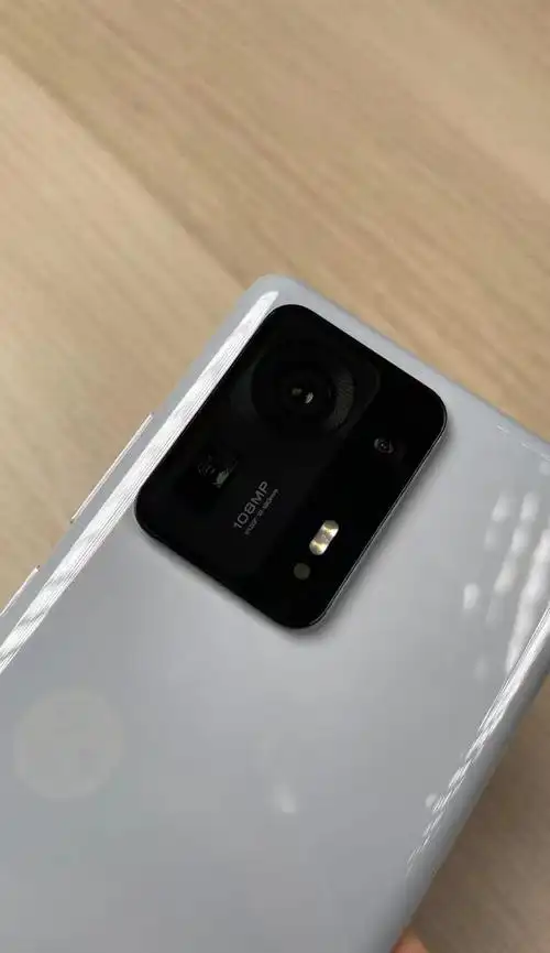 小米mix4真机实拍:无孔全面屏很惊艳