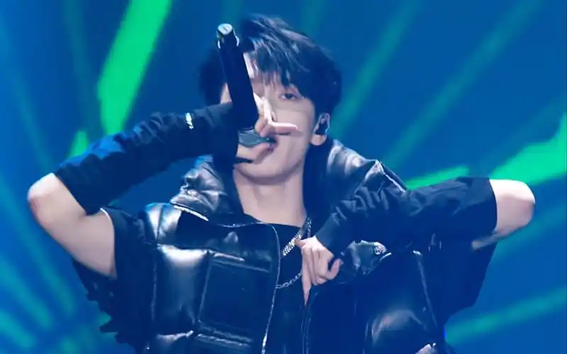 严浩翔《y》三公舞台