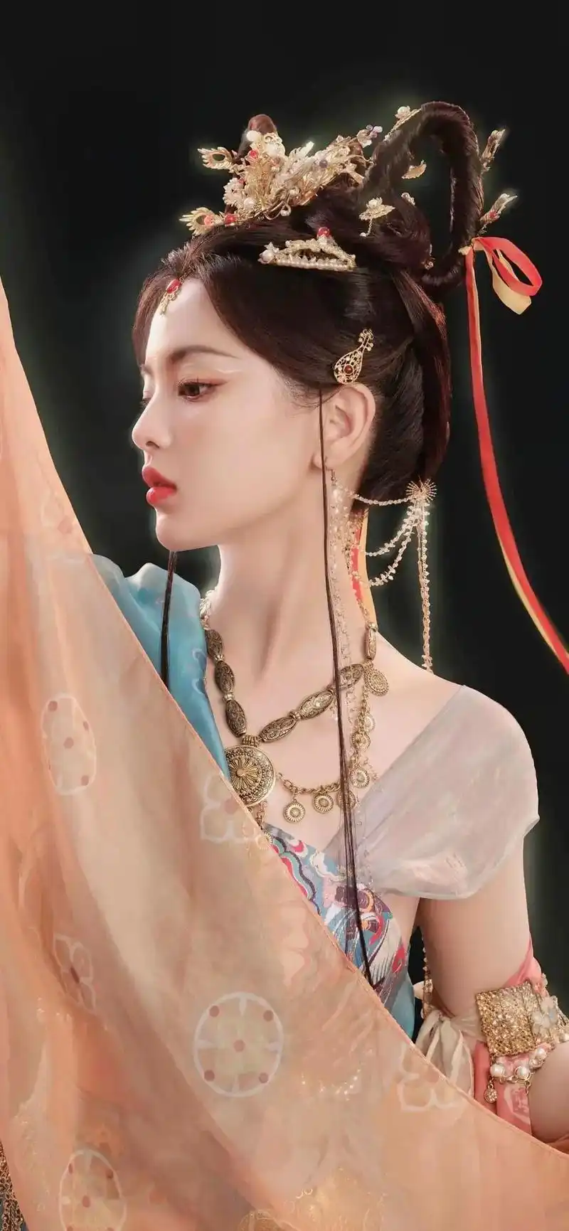 运气交给锦鲤,你只管努力就行#杨超越 可盐可甜#锦鲤女孩 # - 抖音