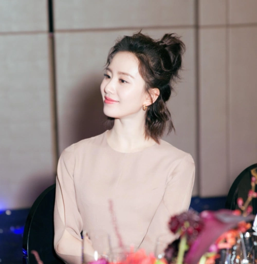 这5位明星告诉你,扁头星人也能有超高颜值