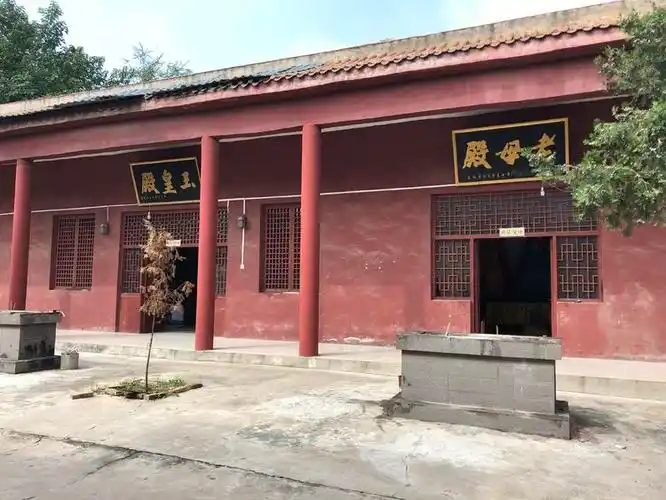 密宗圣地龙门广化寺-人在旅途 - 洛阳bbs
