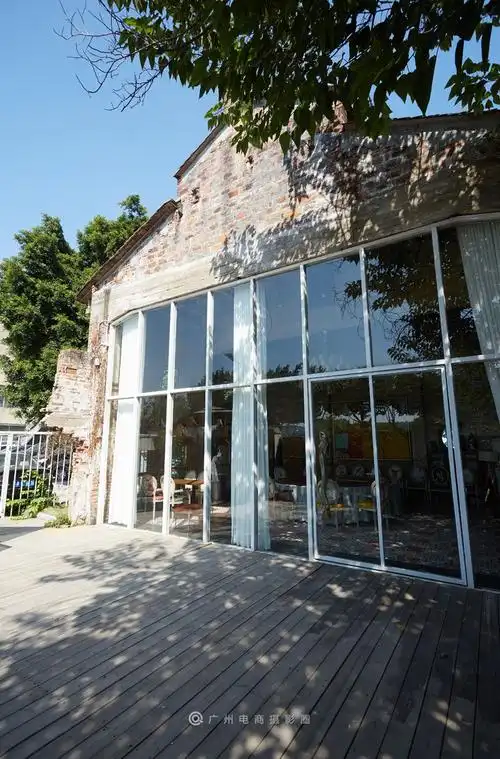 番禺良仓时尚创意园