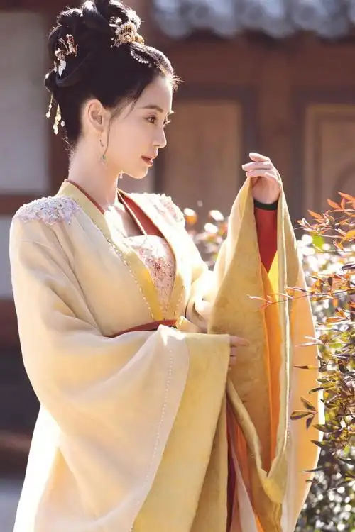 杨颖古装造型曝出,杨颖古装颜值(angelababy《相思令》古装造型首发)