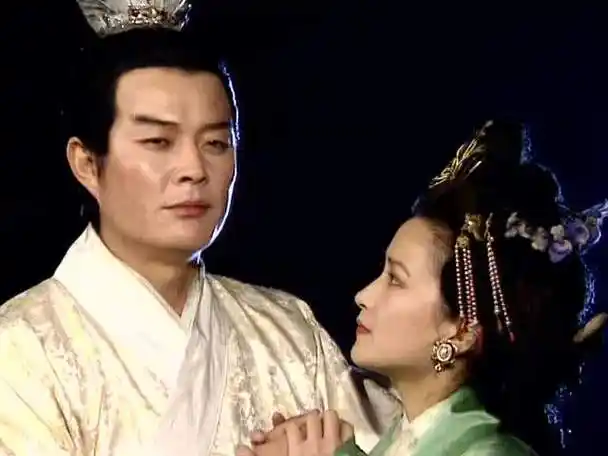 《三国演义》中的大乔和小乔,其实只是周瑜的"战利品"