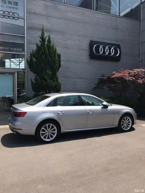 【图】跪求一张银色新a4的图片_奥迪a4l论坛_汽车之家论坛
