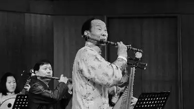 中国竹笛演奏大师陆春龄:我就是一介吹笛人
