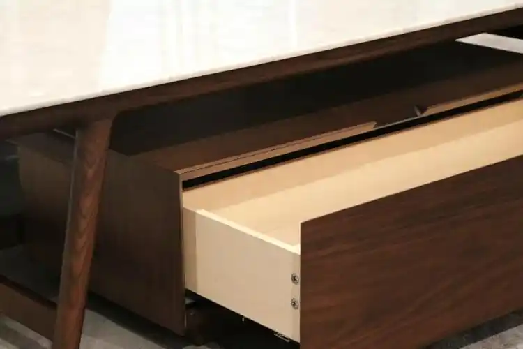 抽屉,暗格的有效设计,能整齐收纳客厅的日常物品,让客厅更整洁利落.