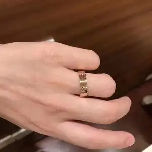 cartier/卡地亚螺丝钉戒指纯18k金镶钻满天星黑陶瓷钉子戒指