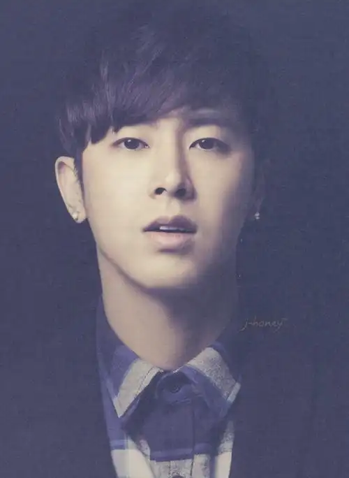 男神郑允浩 - 堆糖,美图壁纸兴趣社区