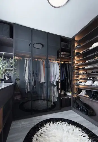 70㎡精装房改造,超大衣帽间,多功能客厅,为女主人量身定制的家