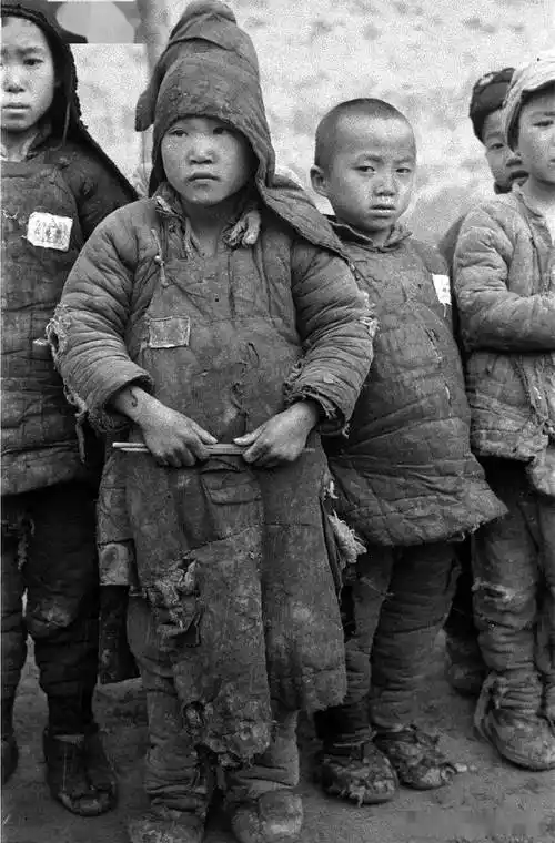 老照片:八十年前的河南大灾荒,触目惊心_灾民_哈里森·福尔曼_泰晤士