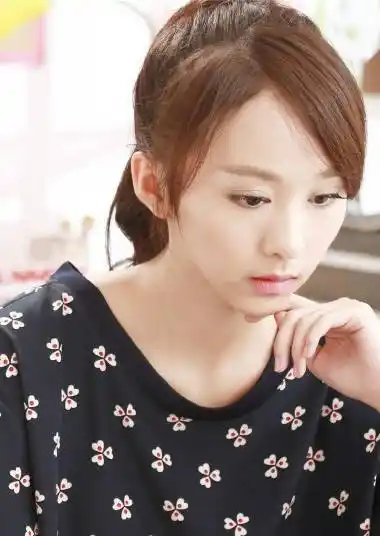 微微一笑很倾城丝丝