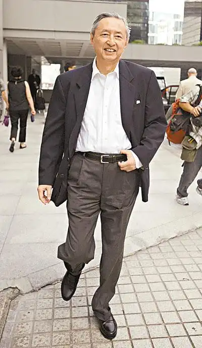 「斗气」拒还亿元 陈松青破产