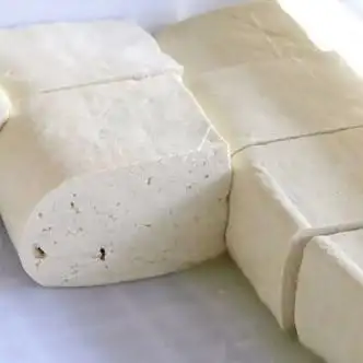 石膏的主要成分是硫酸钙以下是用盐卤水做豆腐的做法主料黄豆适量辅料