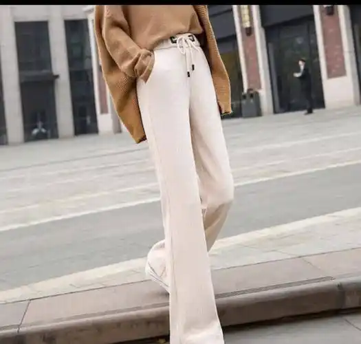 米色阔腿裤搭配技巧_气质_外套_上衣