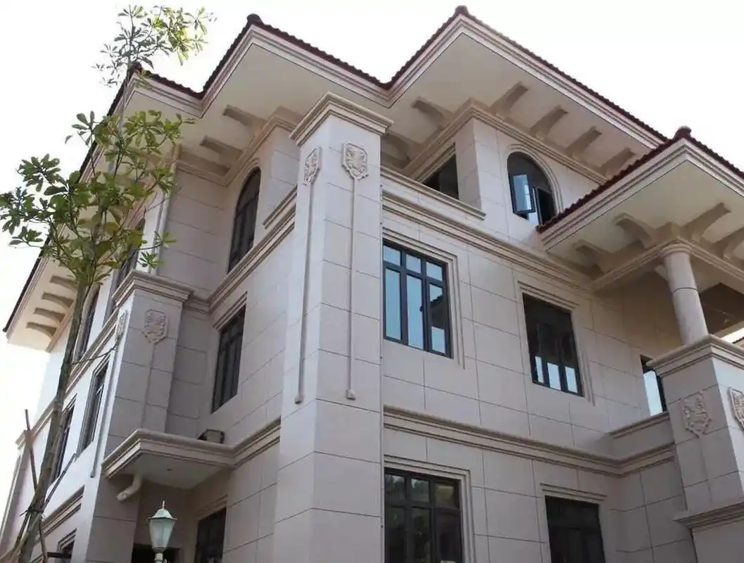 外墙水包水,水包砂多彩涂料的生产工艺及可自由搭配颜色的特点,适合