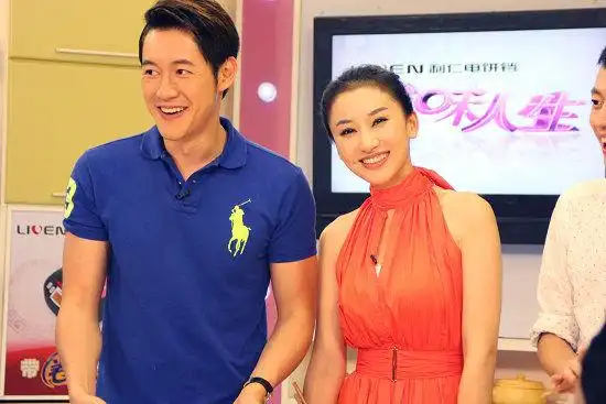 朱子岩做客《美味人生》裙子遭调侃