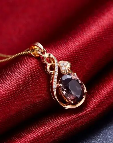 18k玫瑰金群镶钻石2.38克拉西瓜碧玺吊坠