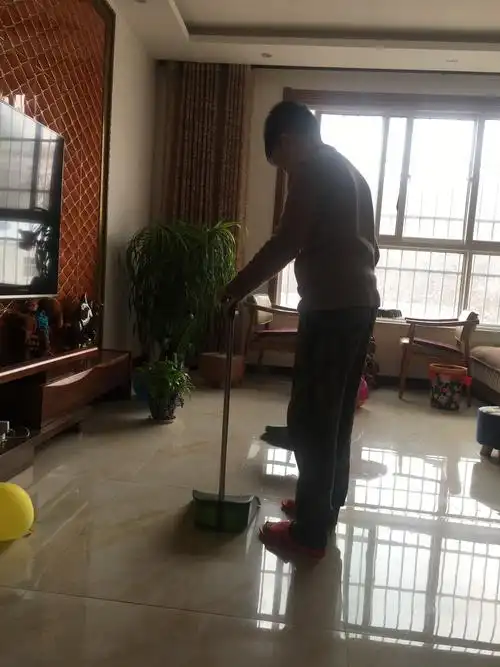 我是延安育才小学的景文杰,我长大了,可以帮爸爸妈妈