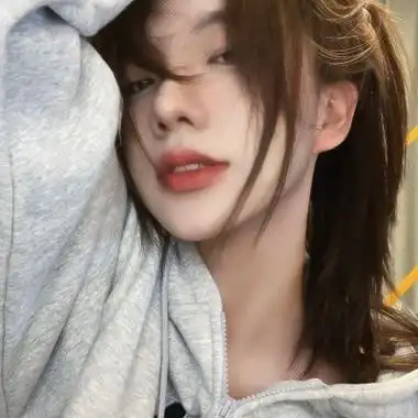 女生头像频道提供更多与纯欲,绿茶,干净,气质相关的头像图片挑选下载