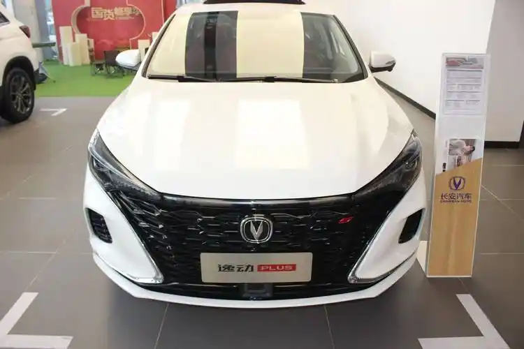 2021款长安逸动plus到店外观精致时尚内饰上档次配置完善