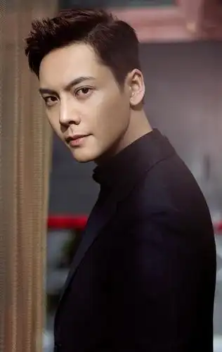 陈伟霆超有男人味的写真,请擦干你的口水!