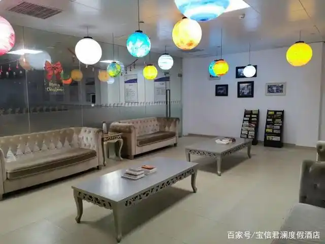 话不多,细节图送上员工休息放松的小天地酒店在员工食堂旁规划出了一